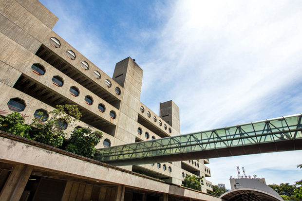 Rede SARAH - Ortopedia Pediátrica Brasília - Reabilitação do Quadril na Criança