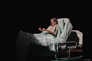 Otávio Augusto encenando