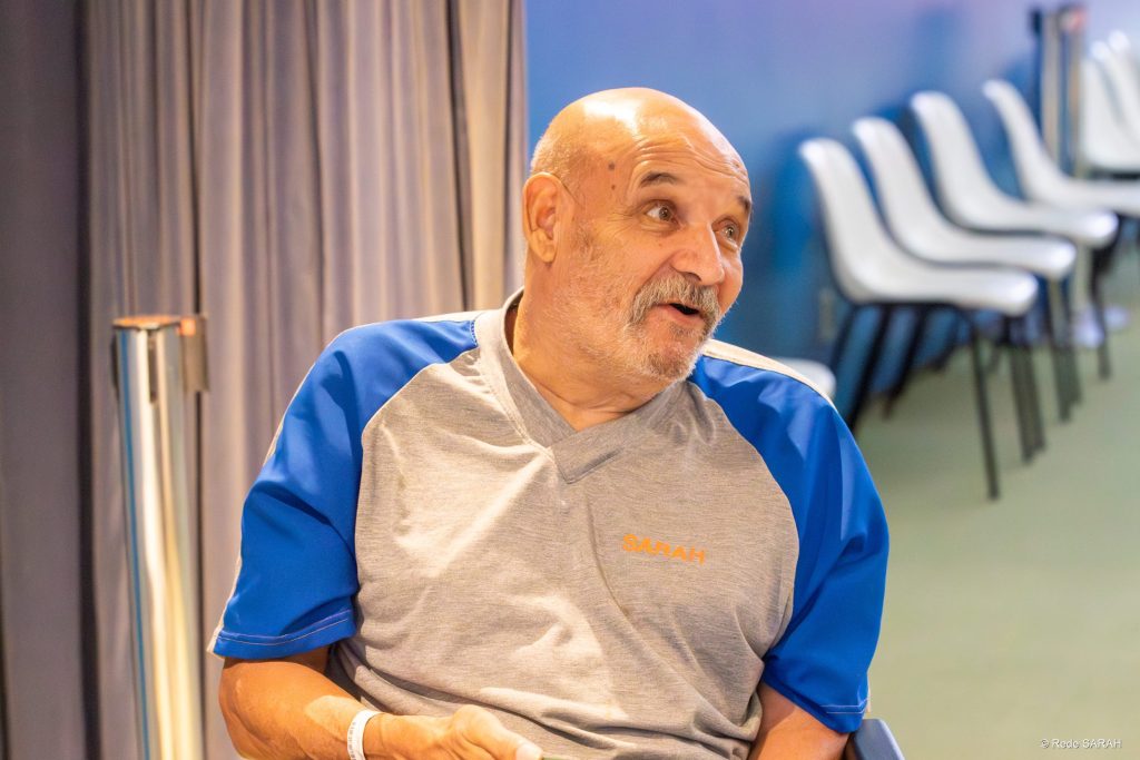 Paciente Samuel Areba conta sua experiência com o show dos Paralamas